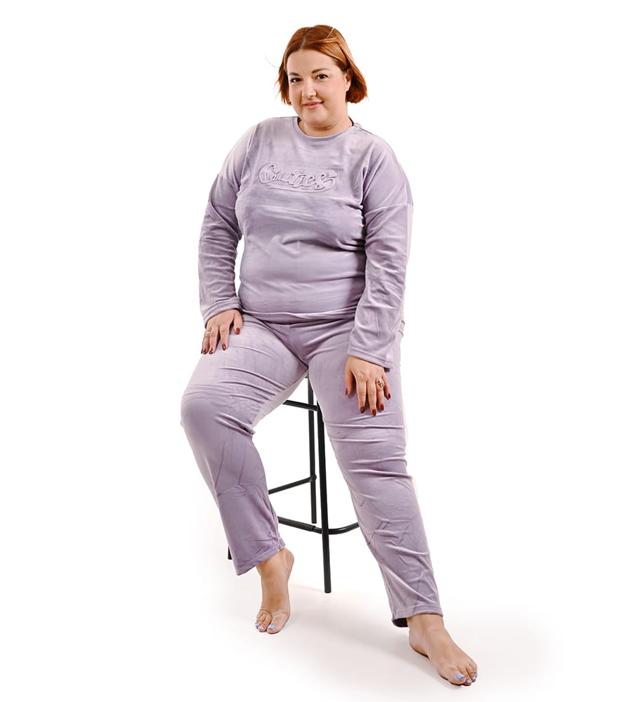 Βελούδινη πυτζάμα μωβ λιλά